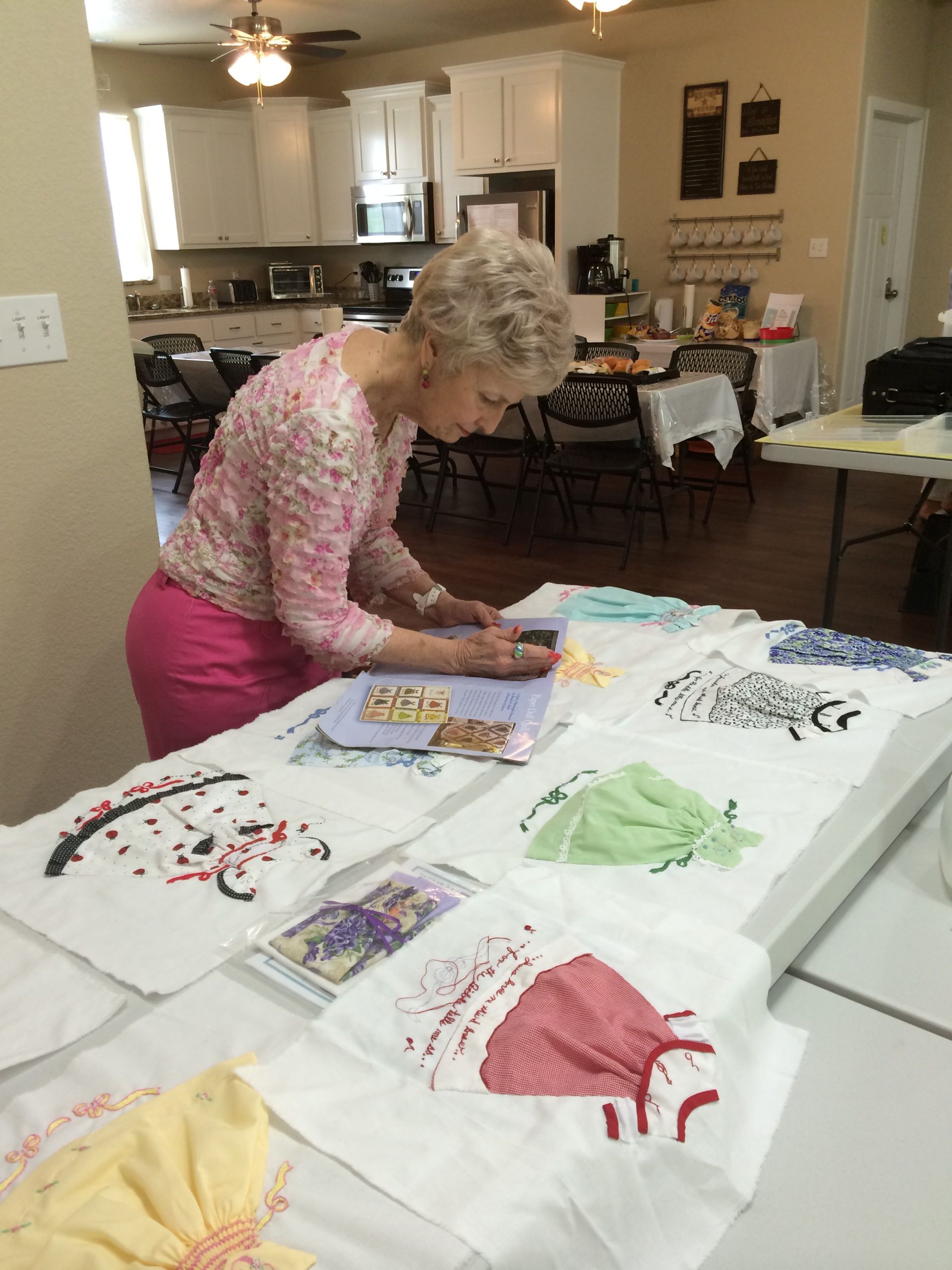 Quilting and sewing class with students at a fabric store